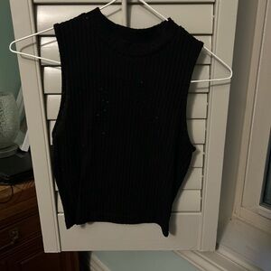 SHEIN Black Ribbed Crop Top